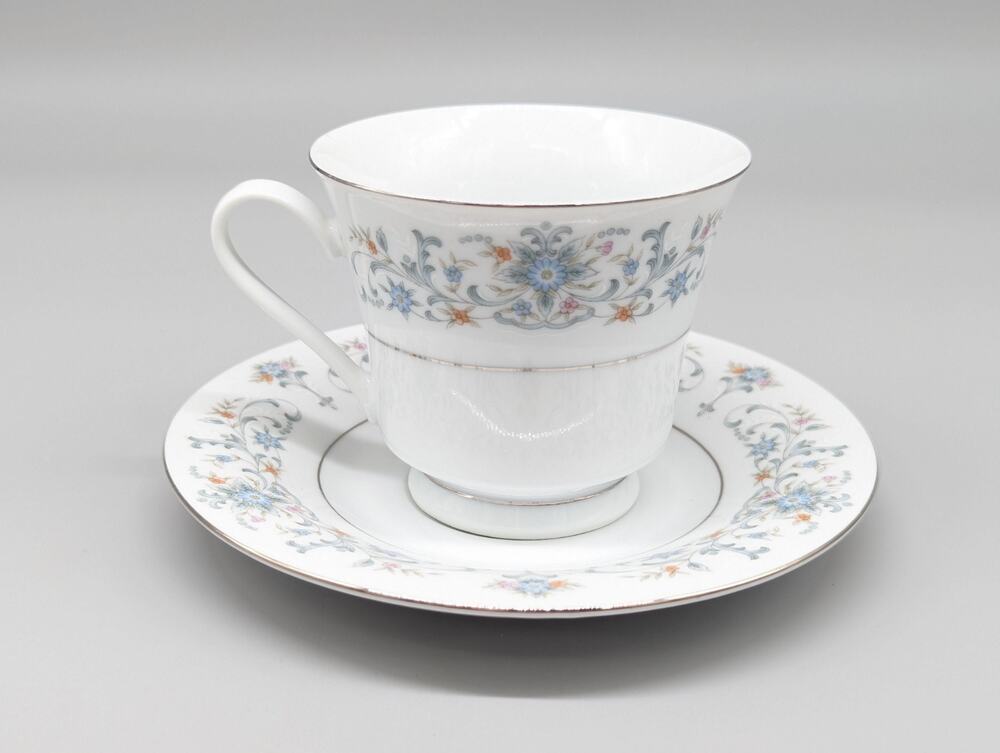 Vintage China Pearl Moon Light Pattern Tea Plate and Cup Set Elegant Dinnerware